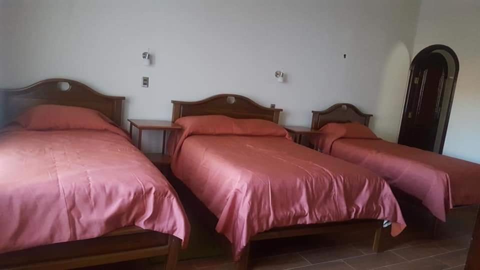 Hotel El Super 8 圣克鲁斯 外观 照片